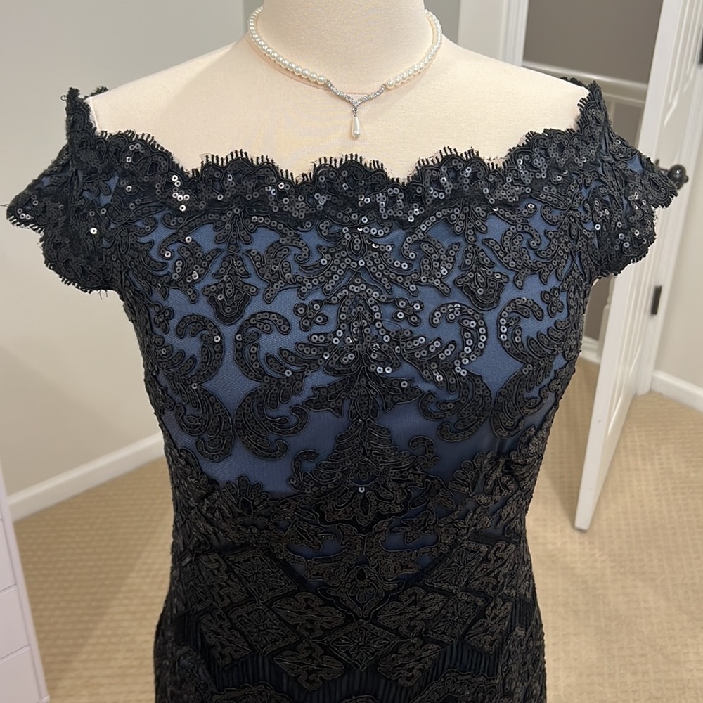 COPY - Tadashi Shoji lace Cocktail Dress